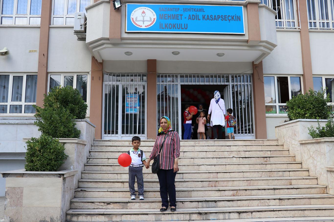 ​Gaziantep'te minik öğrencilerin okul sevinci